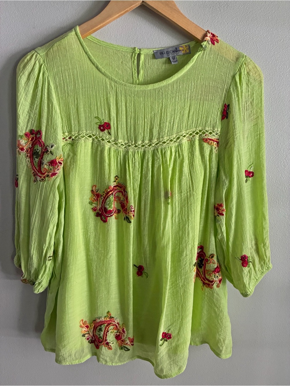 Fig & Flower Embroidered Paisley Boho Blouse Lime Green Medium